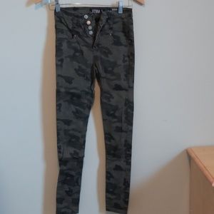 High waisted cameo jeans